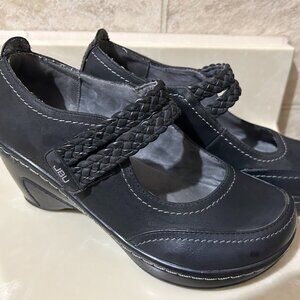 Jambu Shoes Women Size 6, Black